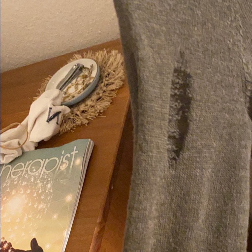 Cardigan - Picture 2 of 2